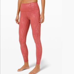 Wunder Under High-Rise Tight 28"